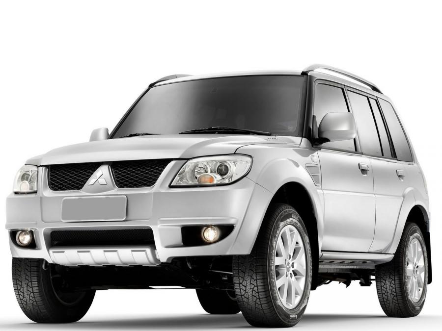  Mitsubishi Pajero TR4 2012 года  (фото 1 из 5)